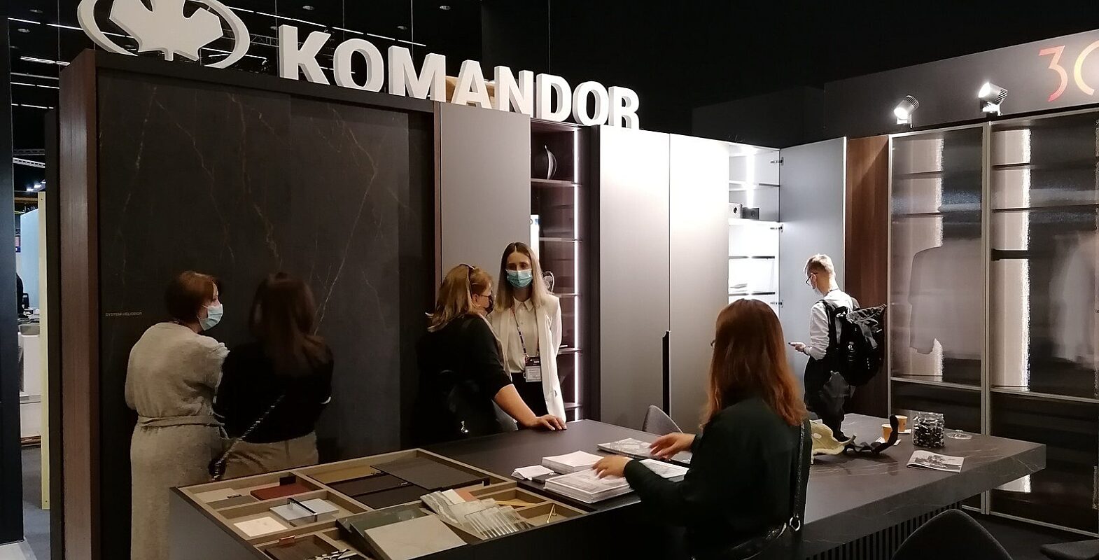 4dd2022 komandor8