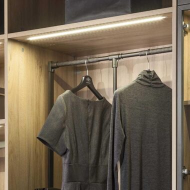 Pantograf do wieszania rzeczy