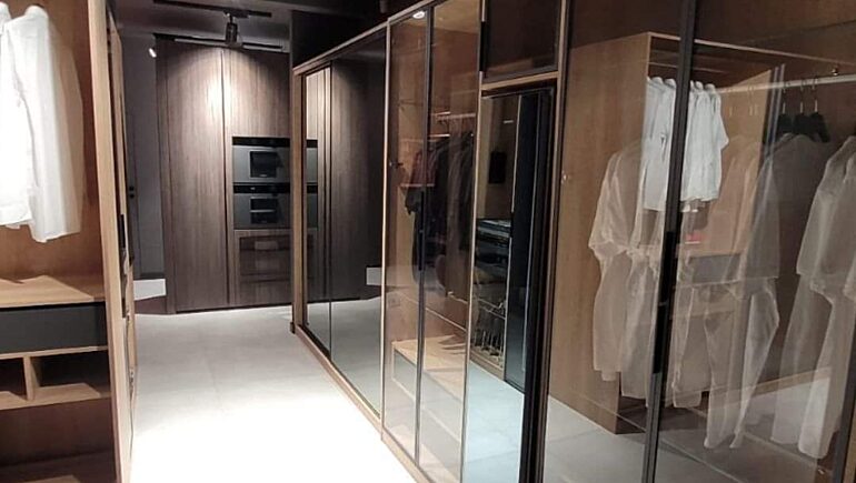 Komandor tych makolowska 1