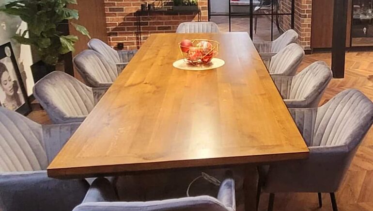 Komandor tych makolowska 10