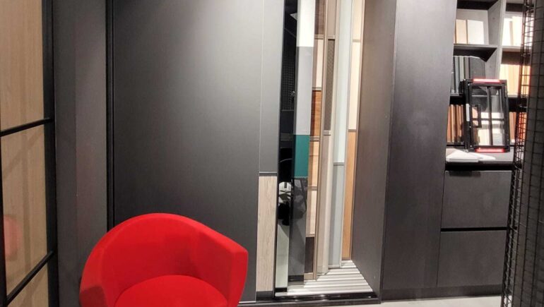 Komandor tych makolowska 12