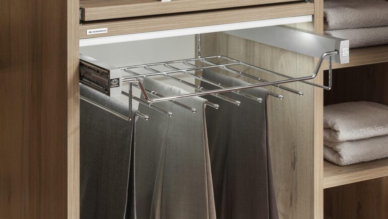 Akcesoria chromowane do szaf 6