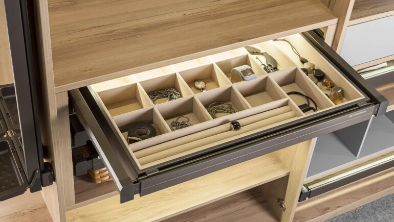 Akcesoria mocc do szaf 6