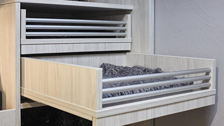 Akcesoria szuflada z relingami