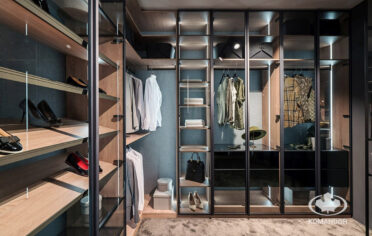 Garderoba walk in w kształcie litery C 1