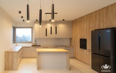 Kuchnia na wymiar z oknem 3