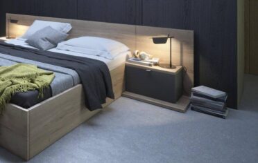 Aranzacja sypialnia 21 stolik nocny