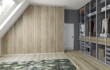 Garderoba 2018 mochnik