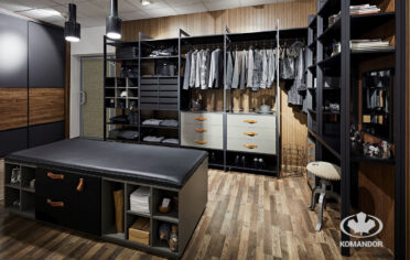 Garderoba Orto z toaletka 2