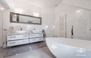 Realizacja biala laziena 02