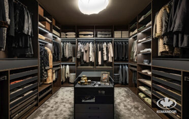 Realizacja garderoba walk in z wyspa 1