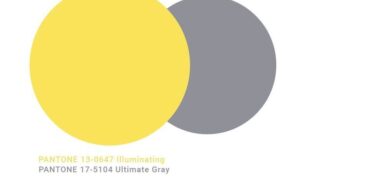 Kolor roku 2021 komandor