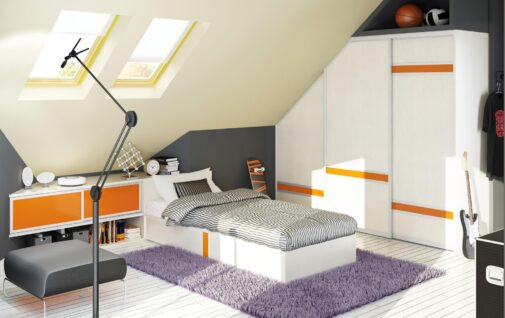 Pokoj nastolatka na poddaszu z szafa i lozkiem na wymiar