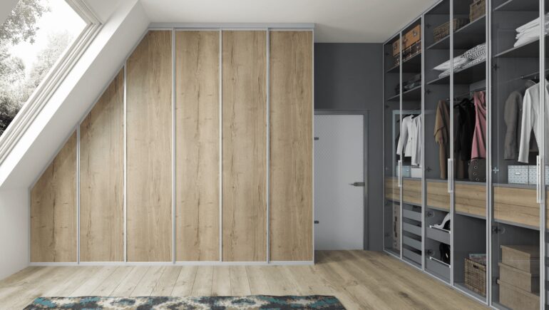 GARDEROBA JASNA DYWAN DECOR FRONTY DAB JASNA min