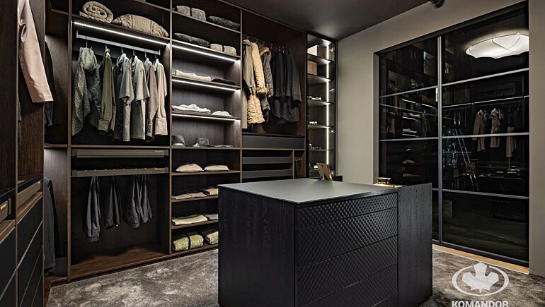 Realizacja garderoba walk in z wyspa 4