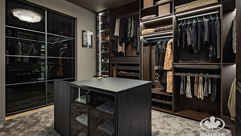 Realizacja garderoba walk in z wyspa 5