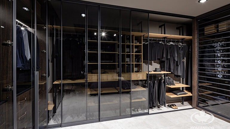 Sypialnia z lozkiem showroom005