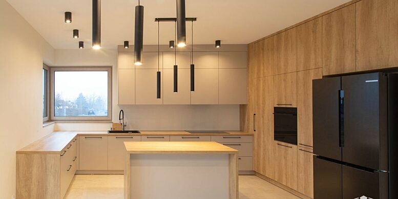 Kuchnia na wymiar z oknem 3