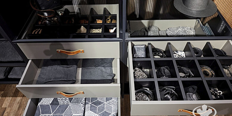 Garderoba Orto z toaletka 5