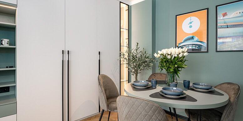 Salon z szafa komandor 18