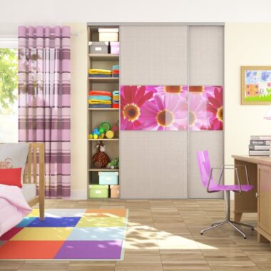 Pokoj mlodziezowy komandor1